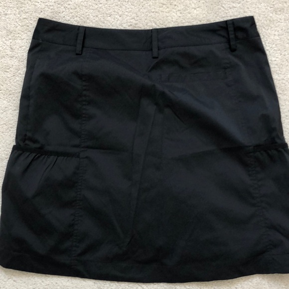 Nivo black golf skirt - size 8 - Picture 2 of 7